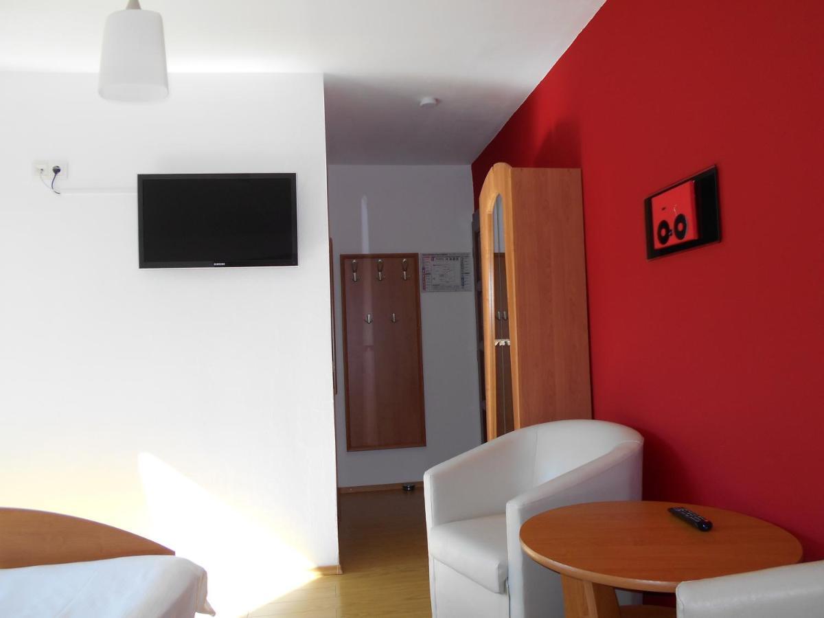 Hotel Casa Rudi & Ella Sălişte Exterior foto