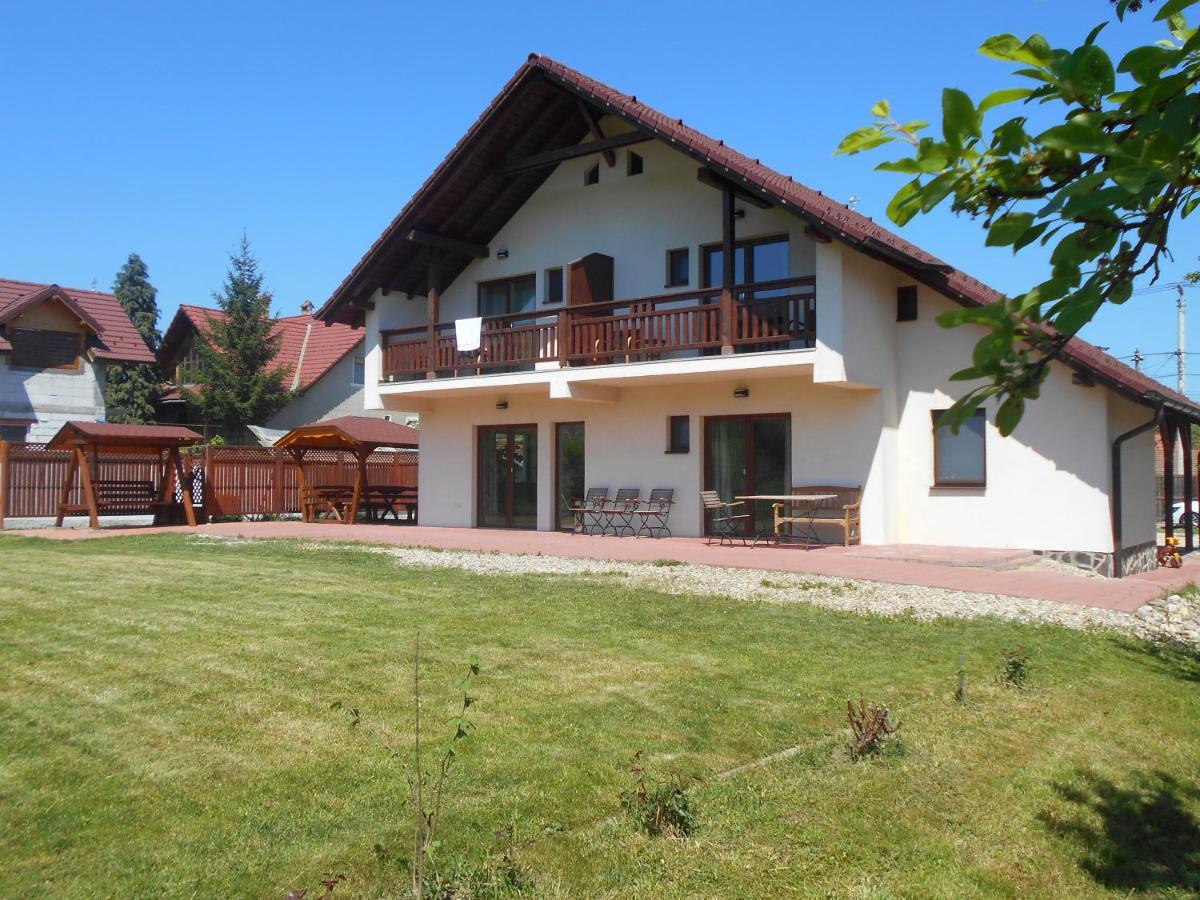 Hotel Casa Rudi & Ella Sălişte Exterior foto